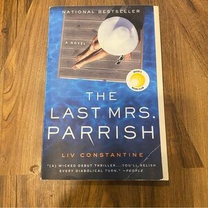 📚2/$12📚 Novel: The Last Mrs Parrish by Liv Constantine